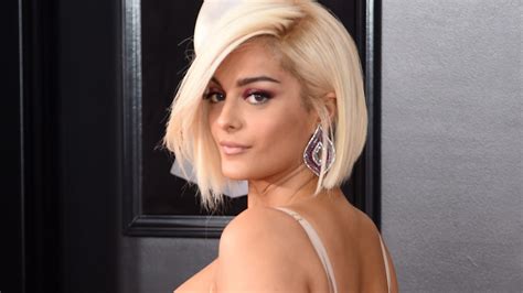 Bebe Rexha Suffers Unfortunate Wardrobe Malfunction at 2018